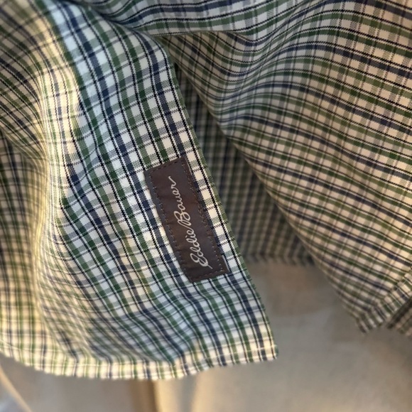 Eddie Bauer Men’s Size XL Wrinkle Free Classic Fit Button Down Shirt, Green/Blue - Picture 4 of 8